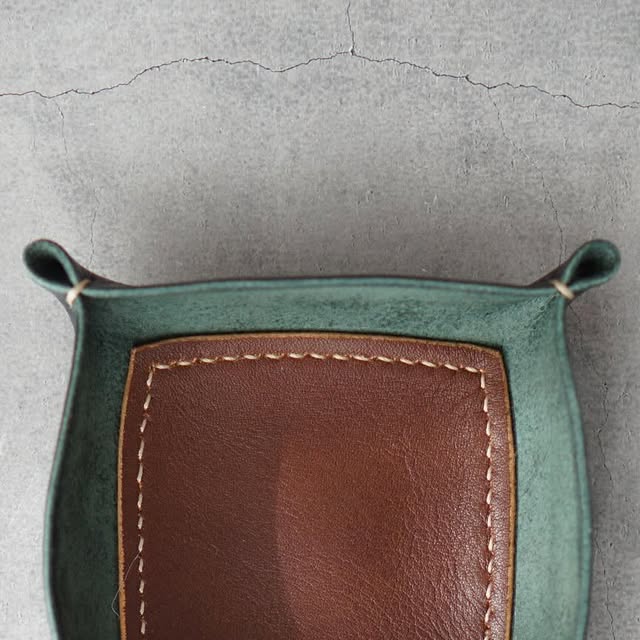 Handmade leather work by @koczancraft